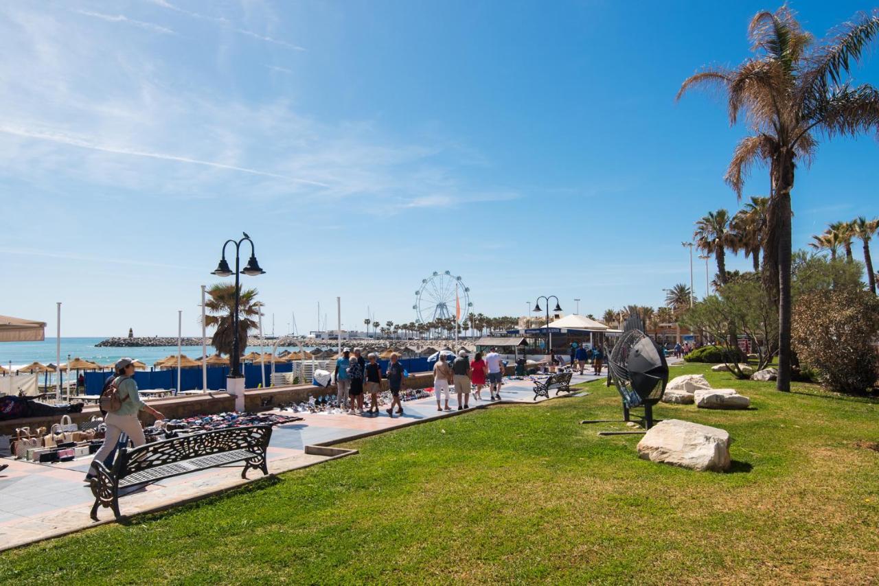 Aloha Puerto Private Apartment 1St Line Carihuela Beach Torremolinos Ngoại thất bức ảnh
