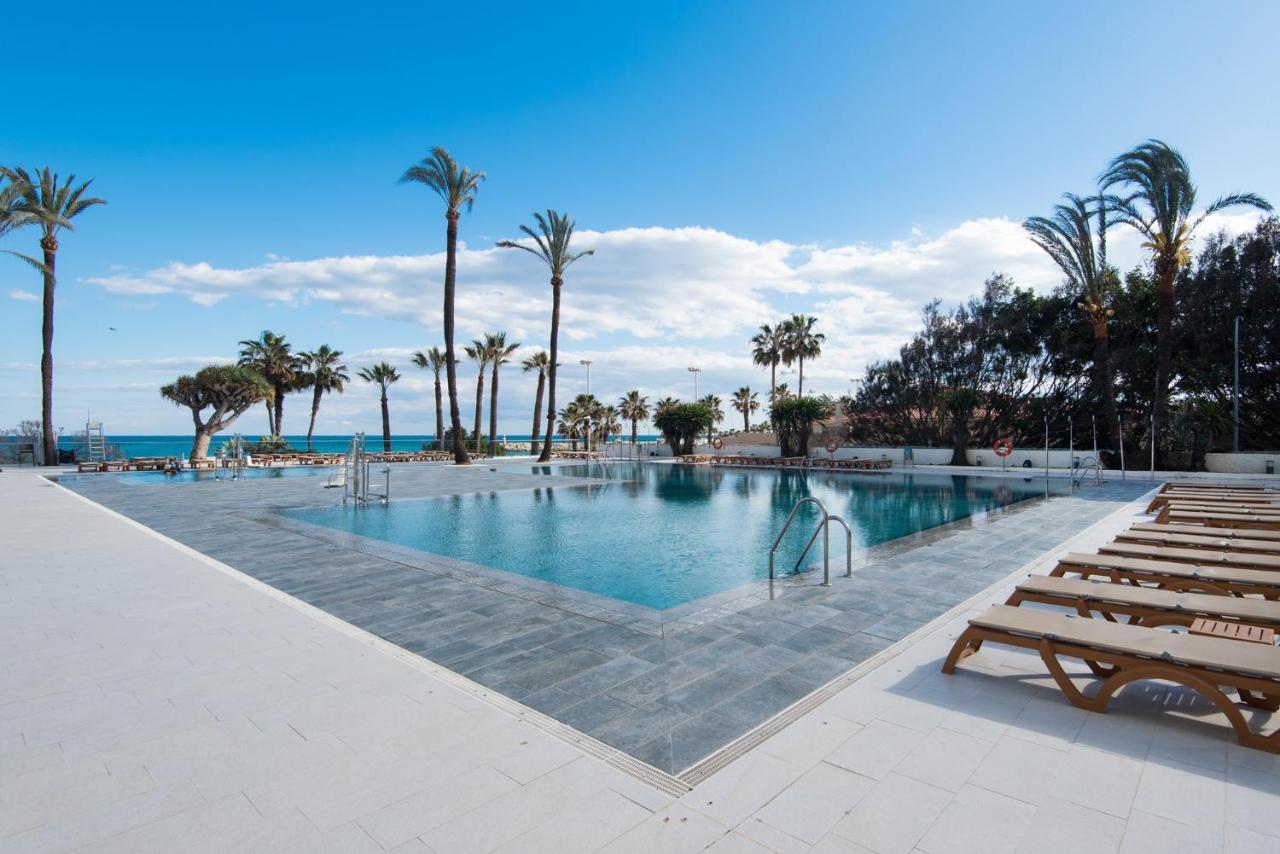 Aloha Puerto Private Apartment 1St Line Carihuela Beach Torremolinos Ngoại thất bức ảnh